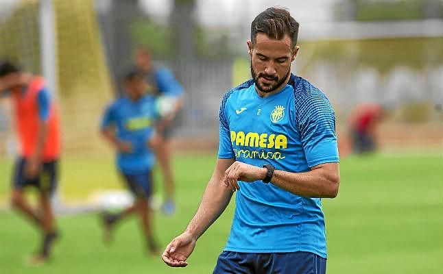 Mario Gaspar alaba al Betis