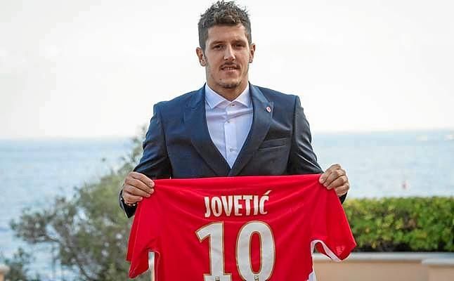 Jovetic da "las gracias al Sevilla"