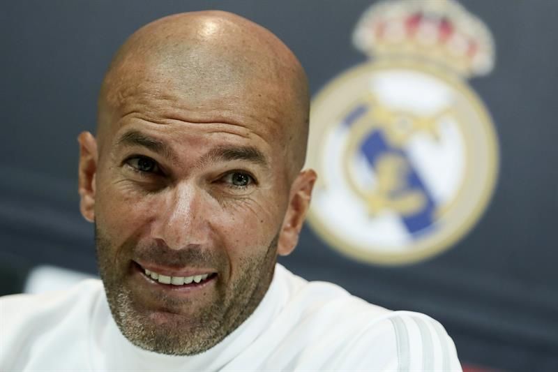 El United rechazó fichar a Zidane en 1996 para no molestar a Cantona