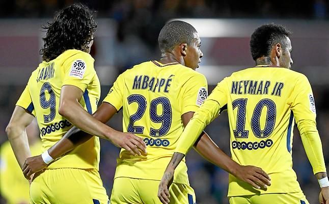 La MCN marca y le da el triunfo a Emery en el debut de Mbappé