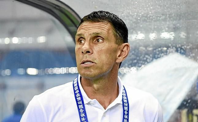 Poyet dimite como técnico del Shanghai Shensua