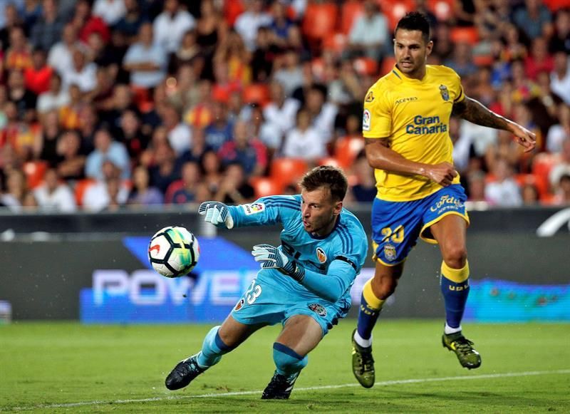 Vitolo podría reaparecer ante el Athletic