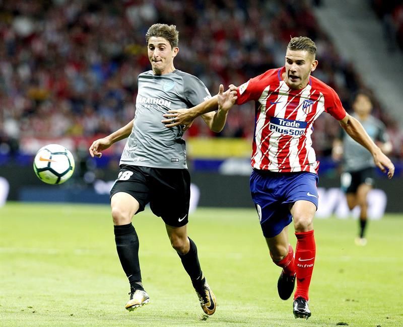 Atlético y Málaga empatan 0-0 al descanso en el estreno del Metropolitano