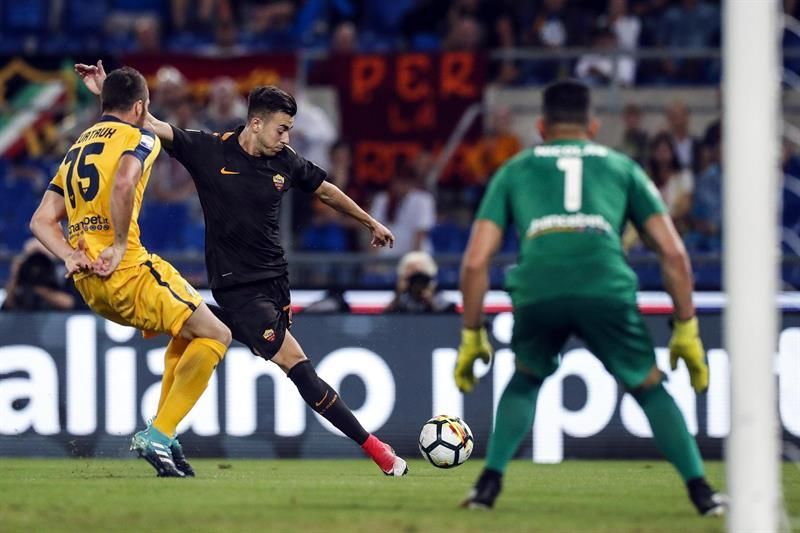 La Roma golea 3-0 al Hellas Verona y se reencuentra con el triunfo
