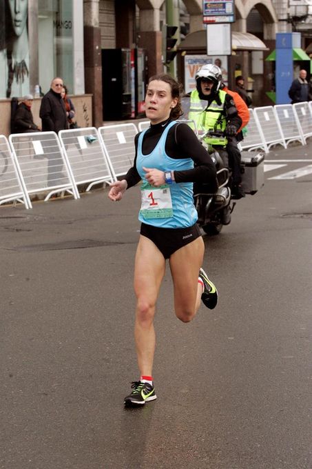Mayobre gana la Carrera de la Mujer en Coruña con 7.000 participantes