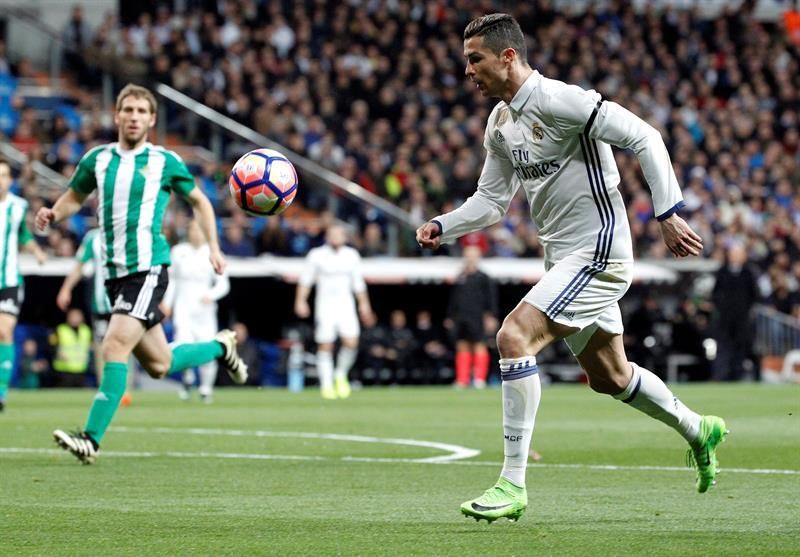 El Real Madrid a por el récord y el primer triunfo liguero en el Bernabéu