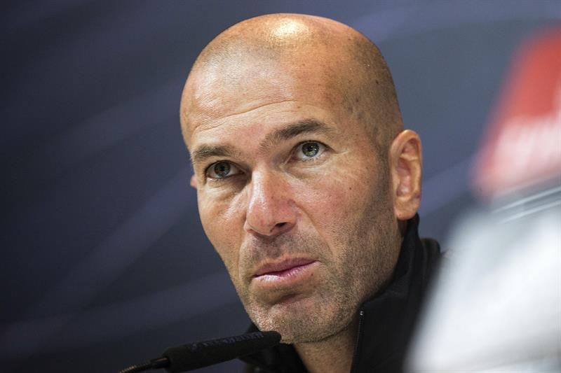 Zidane: "Los silbidos te hacen reaccionar"