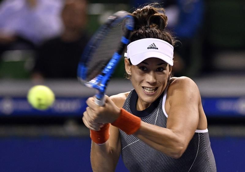 Garbiñe Muguruza exhibe solvencia ante Monica Puig