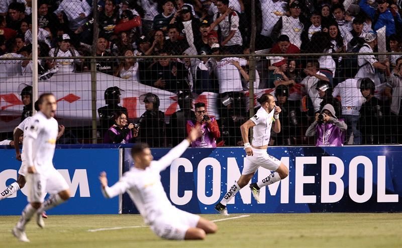 2-1. Pedro salva al Fluminense, que con el gol de visitante está en cuartos