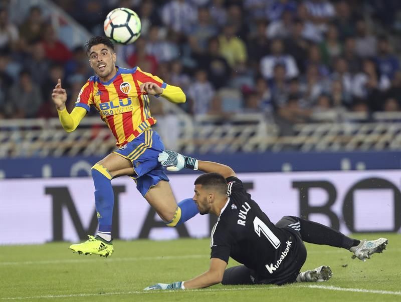 2-3. Un gran Valencia gana en Anoeta con un gol de Zaza a 5 minutos del final
