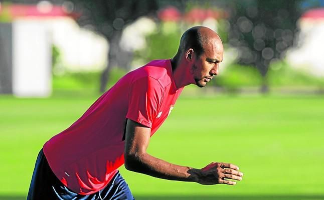Amargo centenario para N'Zonzi en el Wanda
