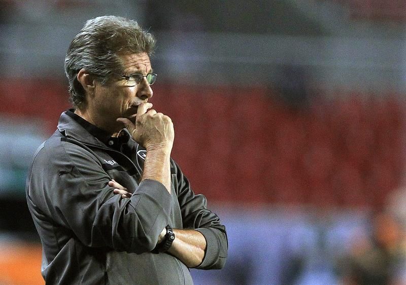 El Atlético Mineiro anuncia al veterano Oswaldo Oliveira como nuevo técnico
