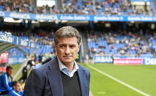 Míchel: "En Málaga no hay otro rival y Nervión siempre le da importancia"