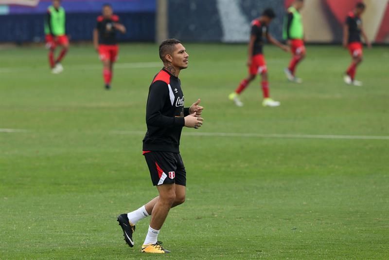 Guerrero llegó a Lima para jugar los dos partidos más importantes de su vida
