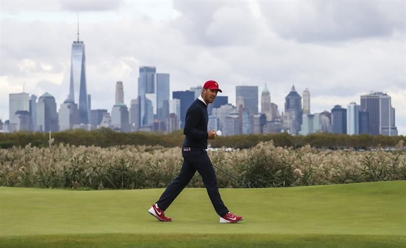 EE.UU. se queda a un punto de su décimo título de la la Presidents Cup de golf
