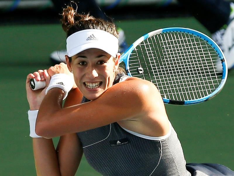 El abandono de Muguruza y la eliminación de Carreño empañan la jornada