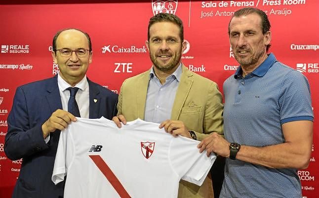 Arias deja clara la prioridad del Sevilla Atlético