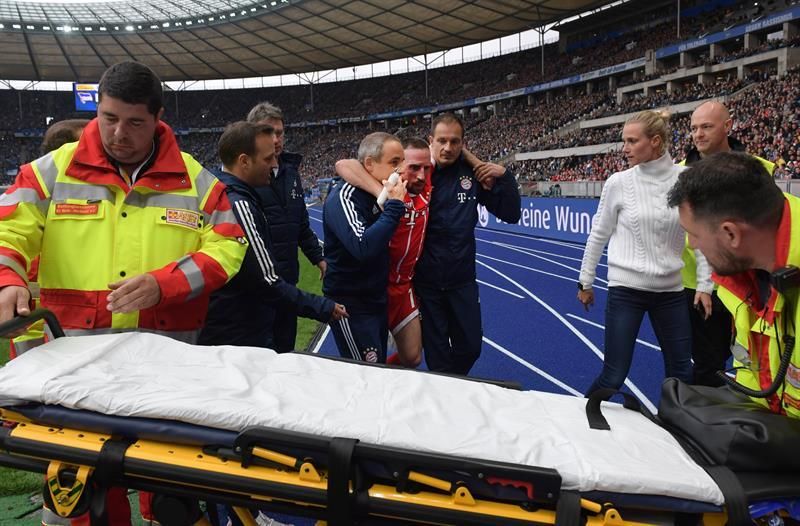 Ribery sufrió una rotura del ligamento exterior de la rodilla izquierda