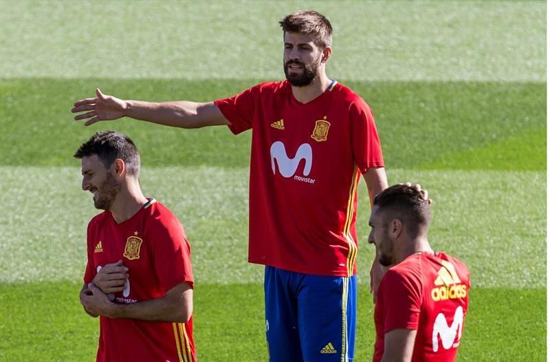 Koke asegura que les "cansa" el tema Piqué