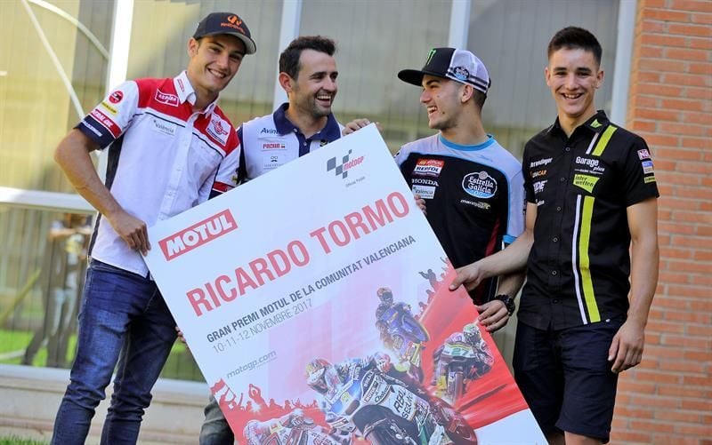 Barberá, Canet, Navarro y Lecuona presentan el cartel del GP de Cheste