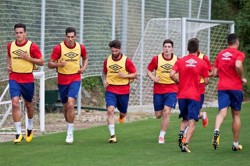 El Girona se entrena con tan solo dieciséis jugadores
