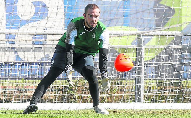 Pau López no se moja por ahora