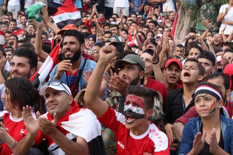 Siria salva un empate 1-1 con un gol de penalti a 5 minutos del final