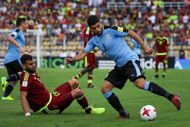 0-0. Venezuela frena a Cavani y Suárez y Uruguay aplaza su clasificación
