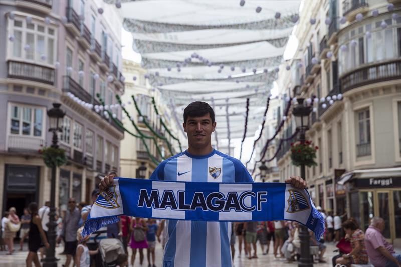 Diego González será operado en Barcelona de su lesión de rodilla