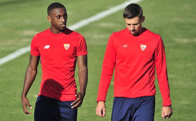 Carole no descarta seguir en el Sevilla