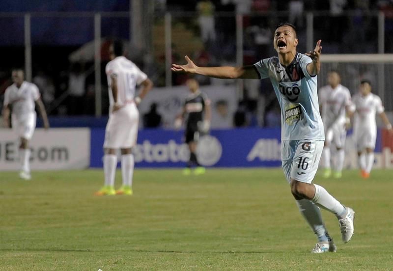 El Alianza saca 7 puntos de ventaja y afianza el liderato del fútbol salvadoreño