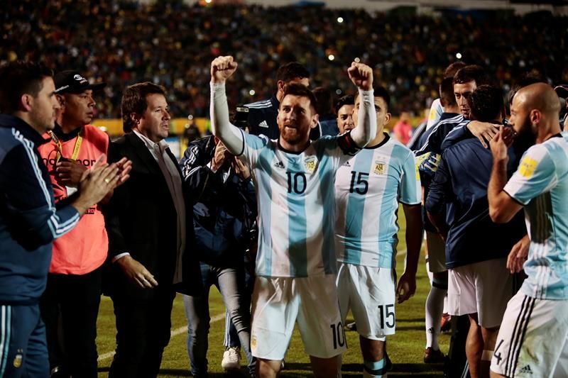 Messi salva a Argentina, que con Brasil, Uruguay y Colombia son felices los cuatro