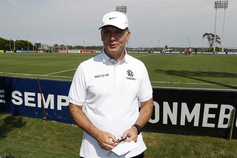 "El VAR es el seguro del árbitro", dice el presidente de colegiados de Conmebol