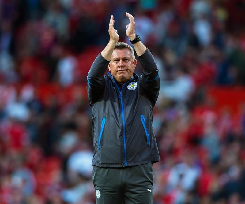 El Leicester destituye a Shakespeare, el técnico que reemplazó a Ranieri