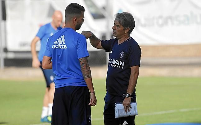 Natxo González: "Es anecdótico que el Sevilla Atlético sea colista"