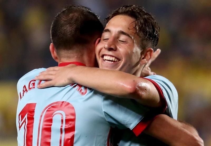El regreso de Emre Mor, novedad en un entrenamiento sin Cabral