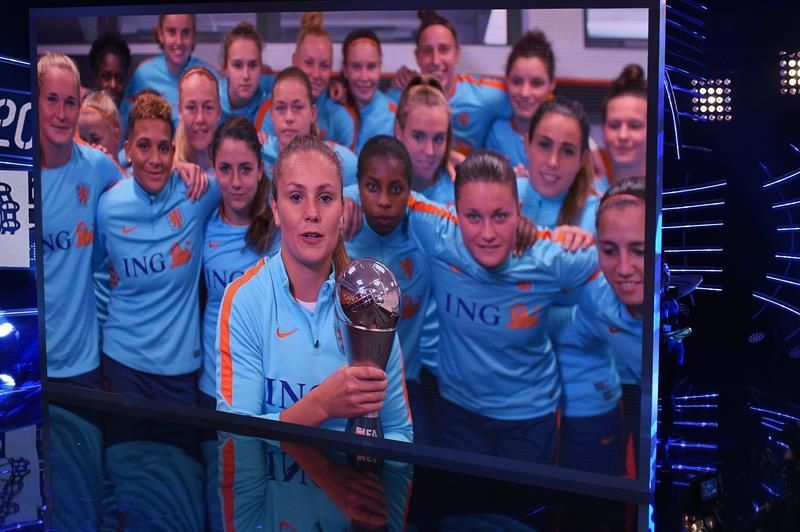 Lieke Martens, del Barcelona, sucede Carli Lloyd como mejor jugadora del año