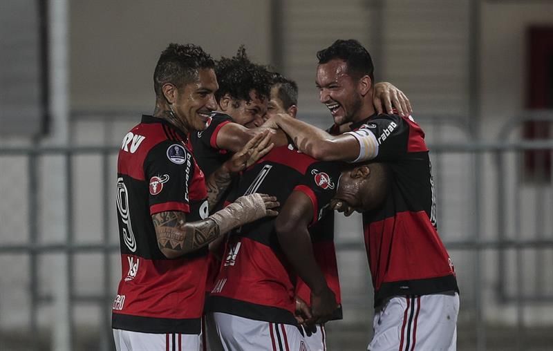 Flamengo y Fluminense trasladan su clásico a la Copa Sudamericana