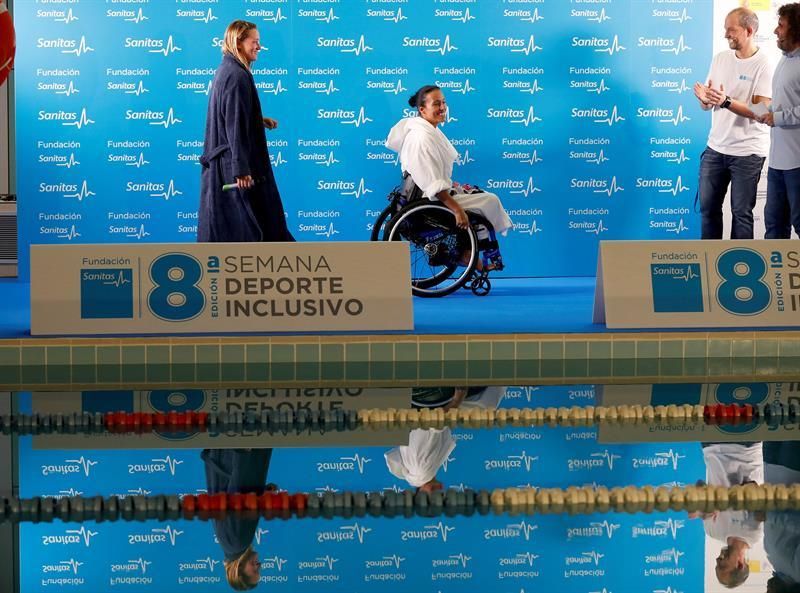 Mireia Belmonte y Teresa Perales nadan por la inclusión