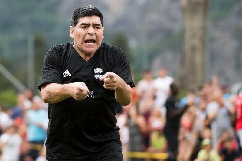 Se cumplen 20 años del último partido oficial de Maradona, un River-Boca