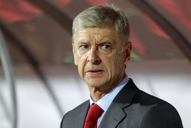 El Arsenal revisará el contrato de Arsene Wenger a final de temporada
