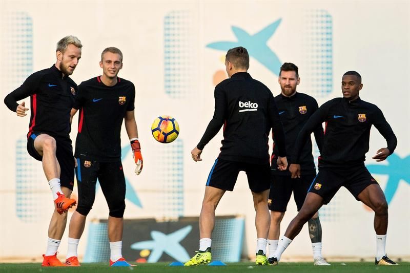El Barcelona viaja a Bilbao sin Iniesta, pero con Jordi Alba