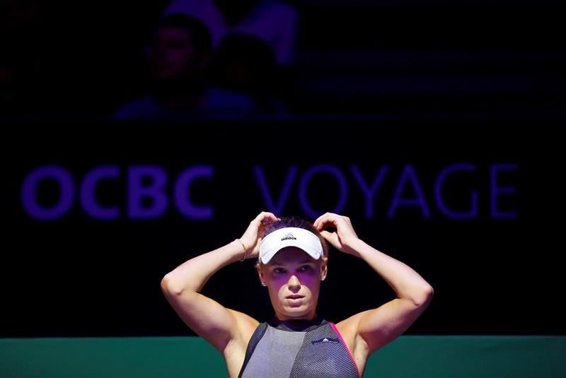 Victoria épica de Wozniacki para llegar a la final