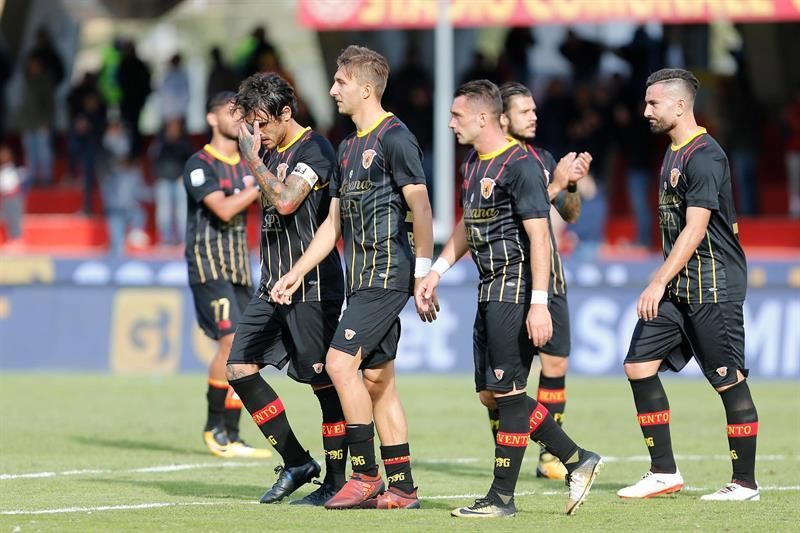 El Benevento, único equipo de Europa que sigue con 0 puntos tras 11 jornadas