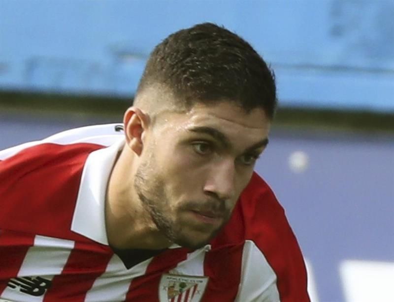 Unai Núñez renueva hasta 2023 con una cláusula de 30 millones