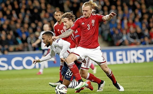 Kjaer y Sisto jugarán la repesca; Durmisi y Wass, no