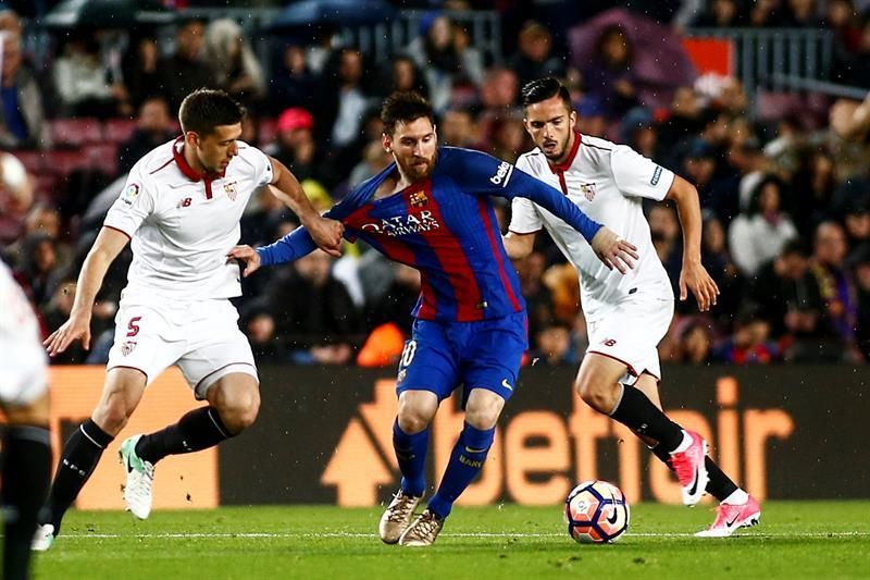 El Sevilla perdió en 12 de sus 13 últimas visitas ligueras al Barcelona