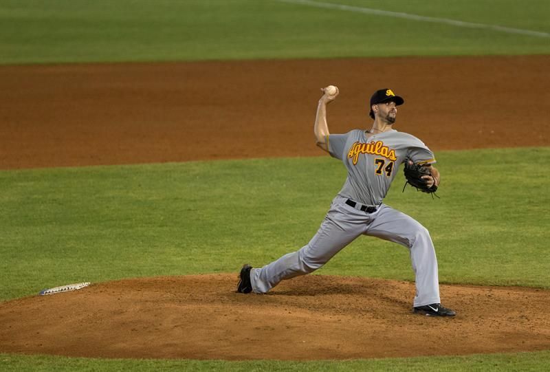 Águilas vencen a Tigres en el clásico del béisbol dominicano
