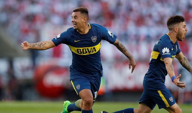 Con goles de Cardona y Nández, Boca se impuso ante River en el superclásico
