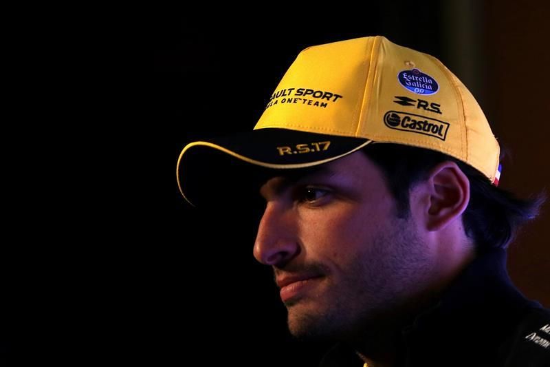 Carlos Sainz: "Los rumores de Red Bull no me interesan"